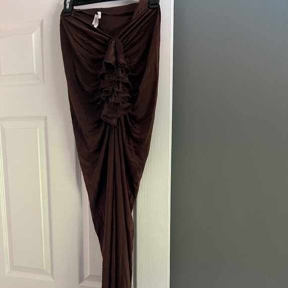 Helsa dark brown jersey long ruched skirt - Picture 1 of 6